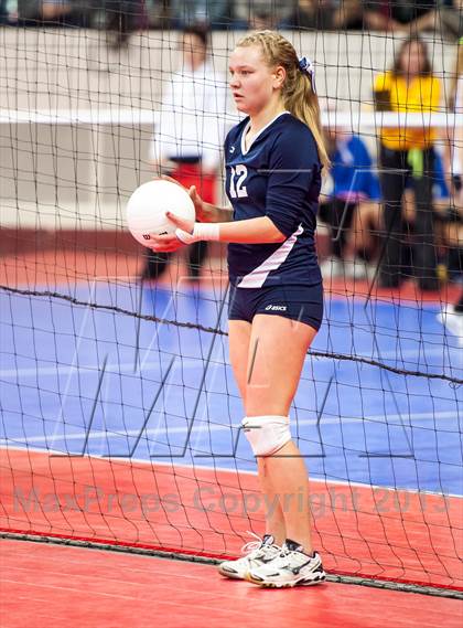 Thumbnail 3 in Dove Creek vs. Vail Christian (CHSAA 1A Pool 1) photogallery.