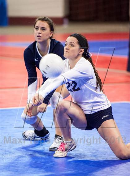 Thumbnail 1 in Dove Creek vs. Vail Christian (CHSAA 1A Pool 1) photogallery.