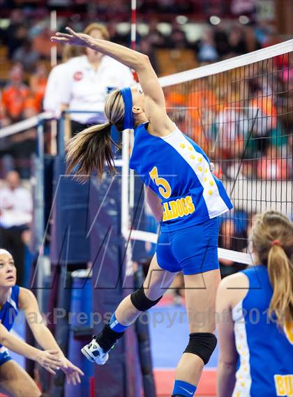 Thumbnail 2 in Dove Creek vs. Vail Christian (CHSAA 1A Pool 1) photogallery.