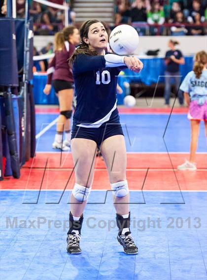 Thumbnail 1 in Dove Creek vs. Vail Christian (CHSAA 1A Pool 1) photogallery.