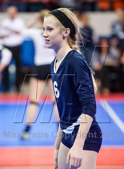 Thumbnail 2 in Dove Creek vs. Vail Christian (CHSAA 1A Pool 1) photogallery.