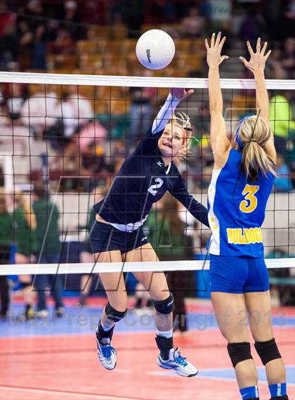 Thumbnail 2 in Dove Creek vs. Vail Christian (CHSAA 1A Pool 1) photogallery.