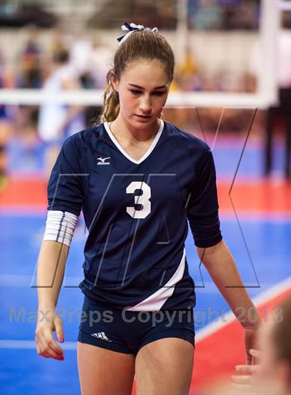 Thumbnail 1 in Dove Creek vs. Vail Christian (CHSAA 1A Pool 1) photogallery.