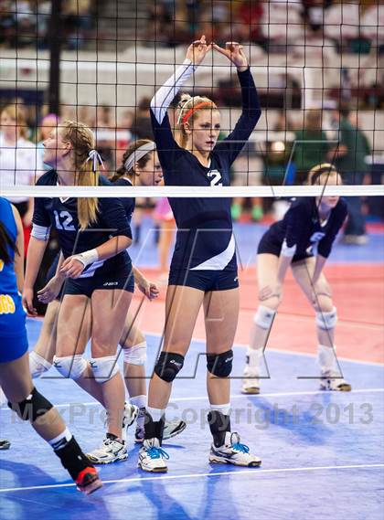 Thumbnail 1 in Dove Creek vs. Vail Christian (CHSAA 1A Pool 1) photogallery.