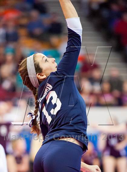 Thumbnail 3 in Dove Creek vs. Vail Christian (CHSAA 1A Pool 1) photogallery.