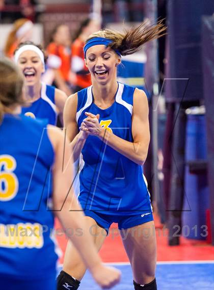 Thumbnail 2 in Dove Creek vs. Vail Christian (CHSAA 1A Pool 1) photogallery.