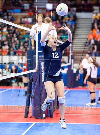 Thumbnail 3 in Dove Creek vs. Vail Christian (CHSAA 1A Pool 1) photogallery.
