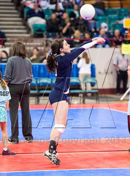 Thumbnail 2 in Dove Creek vs. Vail Christian (CHSAA 1A Pool 1) photogallery.