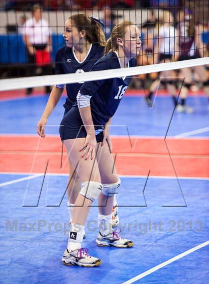 Thumbnail 1 in Dove Creek vs. Vail Christian (CHSAA 1A Pool 1) photogallery.