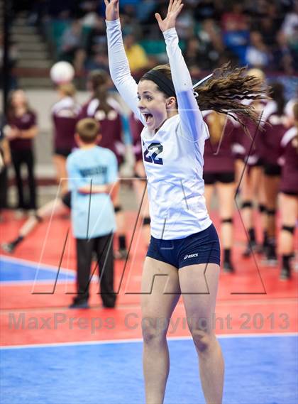 Thumbnail 1 in Dove Creek vs. Vail Christian (CHSAA 1A Pool 1) photogallery.