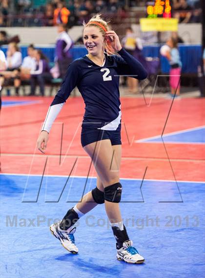Thumbnail 2 in Dove Creek vs. Vail Christian (CHSAA 1A Pool 1) photogallery.