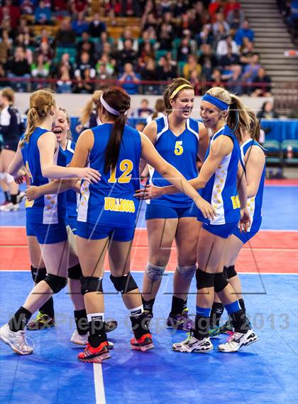 Thumbnail 1 in Dove Creek vs. Vail Christian (CHSAA 1A Pool 1) photogallery.