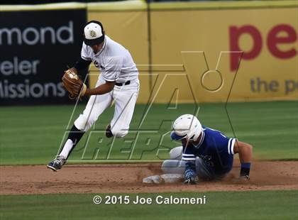 Thumbnail 1 in MacArthur [Douglas] vs O'Connor (UIL 6A Area Playoff) photogallery.