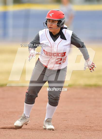 Thumbnail 1 in Yerington vs. Truckee (Yerington Tournament) photogallery.