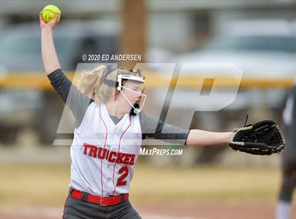 Thumbnail 2 in Yerington vs. Truckee (Yerington Tournament) photogallery.