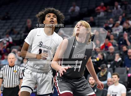 Thumbnail 2 in Scripps Ranch vs. Justin-Siena (CIF State D4 Final) photogallery.