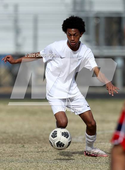 Thumbnail 2 in Tucson High Magnet School vs Sahuaro (Ismael Arce Invitational) photogallery.