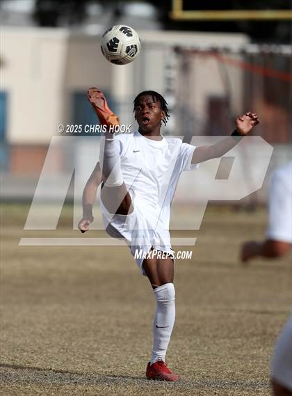 Thumbnail 3 in Tucson High Magnet School vs Sahuaro (Ismael Arce Invitational) photogallery.
