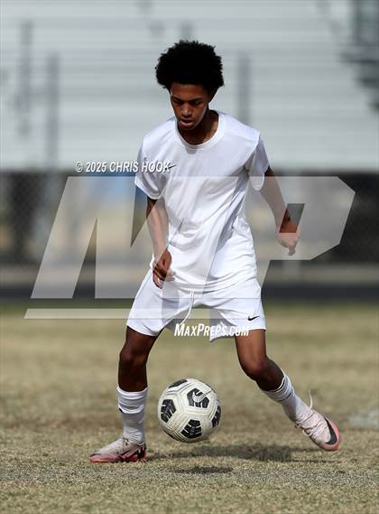 Thumbnail 1 in Tucson High Magnet School vs Sahuaro (Ismael Arce Invitational) photogallery.