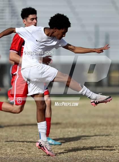 Thumbnail 2 in Tucson High Magnet School vs Sahuaro (Ismael Arce Invitational) photogallery.