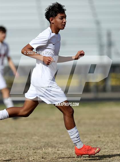 Thumbnail 1 in Tucson High Magnet School vs Sahuaro (Ismael Arce Invitational) photogallery.