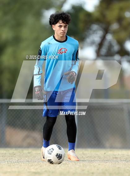Thumbnail 3 in Tucson High Magnet School vs Sahuaro (Ismael Arce Invitational) photogallery.