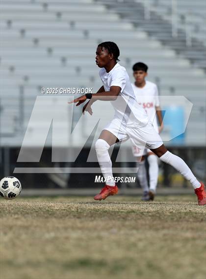 Thumbnail 3 in Tucson High Magnet School vs Sahuaro (Ismael Arce Invitational) photogallery.