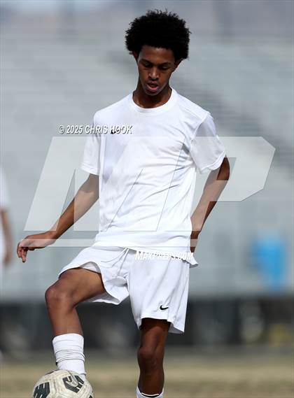 Thumbnail 3 in Tucson High Magnet School vs Sahuaro (Ismael Arce Invitational) photogallery.