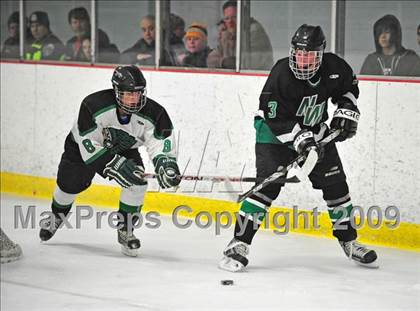 Thumbnail 1 in Northwest Catholic @ Enfield photogallery.
