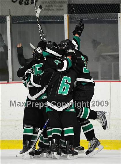 Thumbnail 1 in Northwest Catholic @ Enfield photogallery.