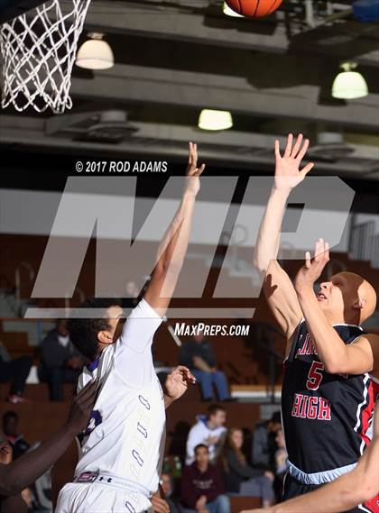 Thumbnail 1 in Lincoln vs. Grand Island (HAC Tournament) photogallery.