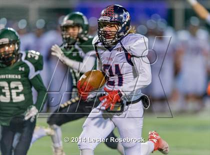 Thumbnail 2 in Wimberley vs. Pearsall 4A D2 Bi-District photogallery.