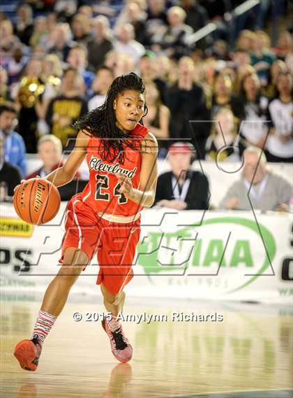 Thumbnail 3 in Cleveland vs. Lynnwood (WIAA 3A State) photogallery.