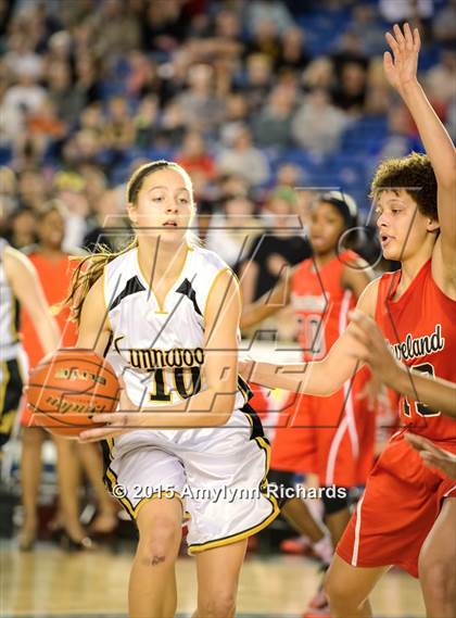 Thumbnail 3 in Cleveland vs. Lynnwood (WIAA 3A State) photogallery.