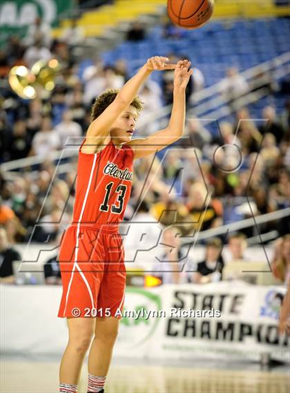 Thumbnail 2 in Cleveland vs. Lynnwood (WIAA 3A State) photogallery.