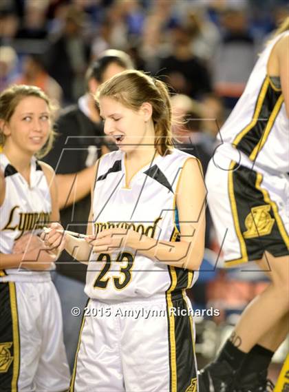 Thumbnail 2 in Cleveland vs. Lynnwood (WIAA 3A State) photogallery.