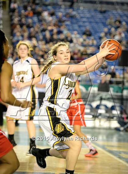 Thumbnail 2 in Cleveland vs. Lynnwood (WIAA 3A State) photogallery.