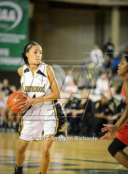Thumbnail 1 in Cleveland vs. Lynnwood (WIAA 3A State) photogallery.