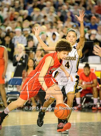 Thumbnail 2 in Cleveland vs. Lynnwood (WIAA 3A State) photogallery.