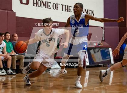 Thumbnail 2 in Pascack Valley vs Teaneck (Bergen Invitational) photogallery.