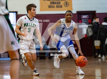 Thumbnail 2 in Pascack Valley vs Teaneck (Bergen Invitational) photogallery.