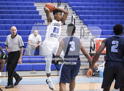 Thumbnail 1 in North Crowley vs. Kingwood (McDonald's Texas Invitational) photogallery.