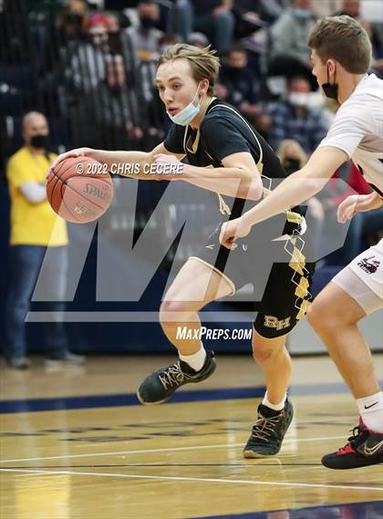 Thumbnail 3 in Rush-Henrietta vs. Hilton (Section 5 Class AA Semifinal) photogallery.