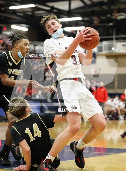 Thumbnail 3 in Rush-Henrietta vs. Hilton (Section 5 Class AA Semifinal) photogallery.