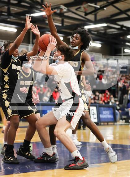 Thumbnail 2 in Rush-Henrietta vs. Hilton (Section 5 Class AA Semifinal) photogallery.