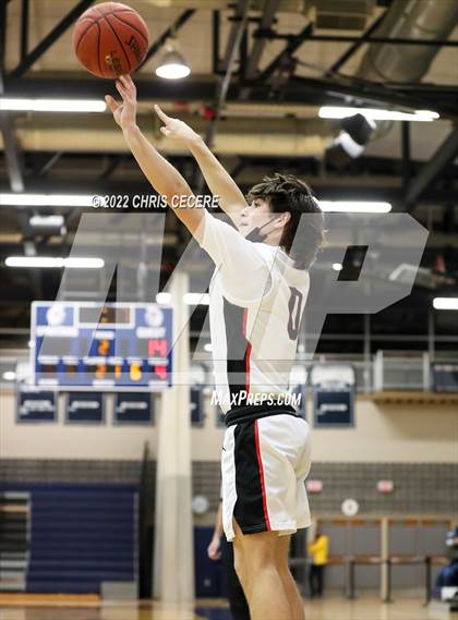 Thumbnail 1 in Rush-Henrietta vs. Hilton (Section 5 Class AA Semifinal) photogallery.
