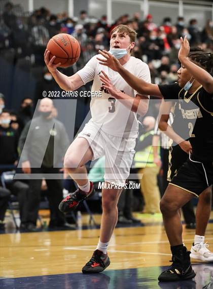 Thumbnail 2 in Rush-Henrietta vs. Hilton (Section 5 Class AA Semifinal) photogallery.