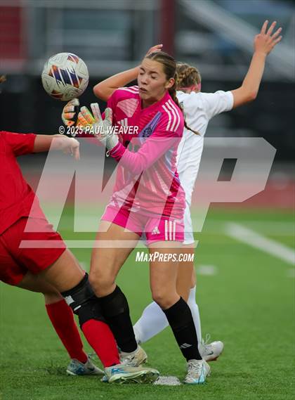 Thumbnail 1 in Lewisburg vs Bloomsburg (PIAA D4 2A First Round) photogallery.
