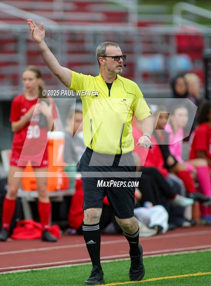 Thumbnail 3 in Lewisburg vs Bloomsburg (PIAA D4 2A First Round) photogallery.