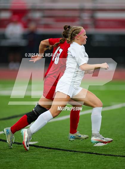 Thumbnail 3 in Lewisburg vs Bloomsburg (PIAA D4 2A First Round) photogallery.